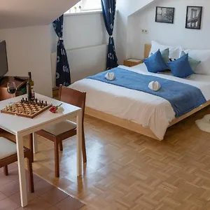 Apartamento Yeshello Station, Viena