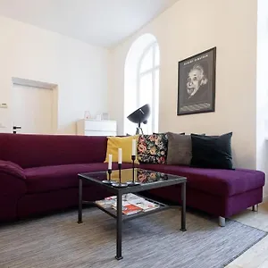  Appartamento Charming & Authentic Flat - Central Located