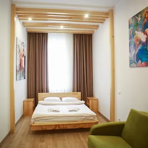 https://apartment-on-drohobycha-4-1.hotelslviv.net
