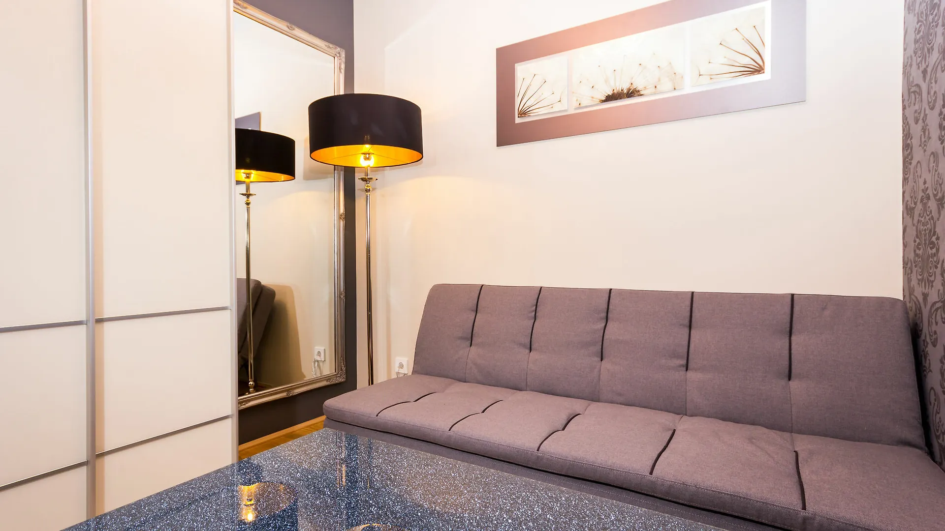 Votivpark Vienna Serviced Apartments